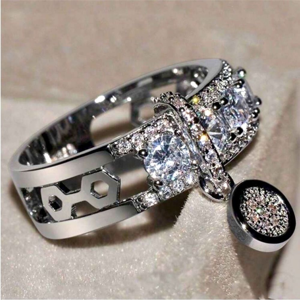 STERLING SILVER DIAMOND CHARM RING 💍 - Picture 4 of 7